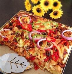 腰果鸡丁厚饼披萨