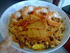 海鲜风辣白菜炒饭