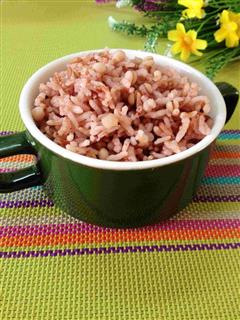 红米薏米饭