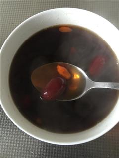 补血红枣枸杞汤