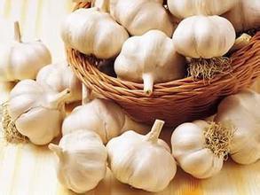 大蒜虽好 三类人群不宜食用