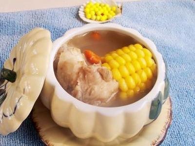 别相信骨头汤滴点醋能补钙