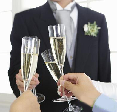 烟酒辛辣不断小心腺炎来袭