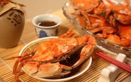 螃蟹不能喝什么一起吃,怎样吃螃蟹