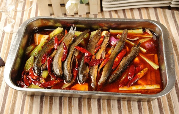 除湿热，吃绿豆藕和泥鳅炖豆腐