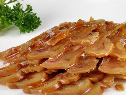 老年人每周吃次炖牛蹄筋