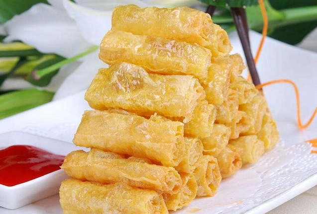 油皮能和黑木耳一起吃吗_油皮和黑木耳能一起吃吗/同吃