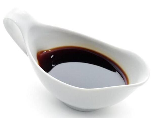 烹饪何时放酱油才健康