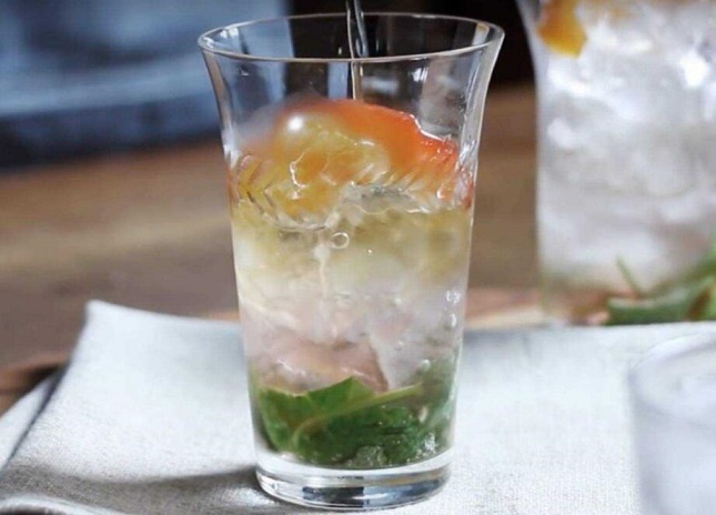 夏天常吃四种水果消暑又健康