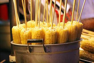 用香精煮玉米 街头玉米能吃吗