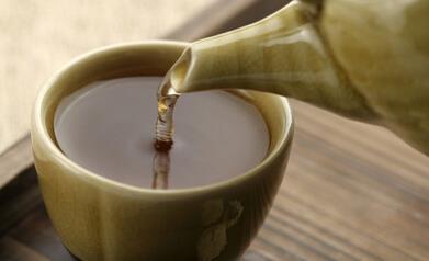 吃喝有禁忌 茶水也有不能喝的时候