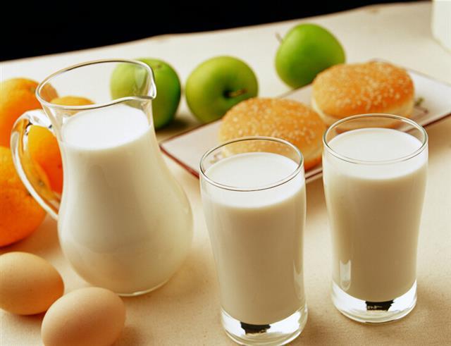 牛奶选购指南：哪种奶制品最有营养？