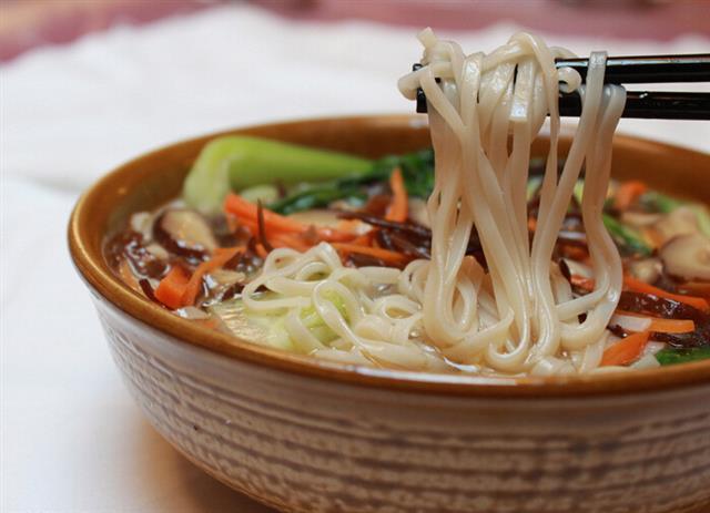 养生新知 多吃主食也能补水