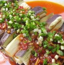 茄子的做法  茄子拌着吃更健康
