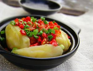 土豆怎样吃更健康？ 蒸土豆营养损失最少