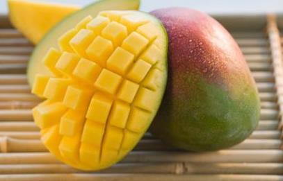 教你芒果的两种特殊吃法