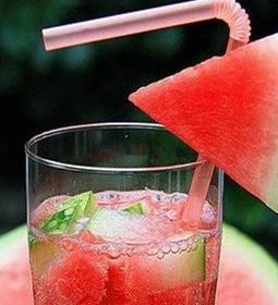 夏日吃西瓜的10大禁忌 让你健康一夏