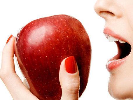 饮食新知:煮苹果独特功效你知道吗