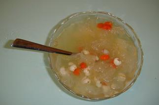 银耳清热又美容  两种银耳的家常做法