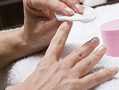 灰指甲最常见的护理方法是什么