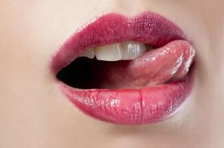 分享美唇护唇食疗方法