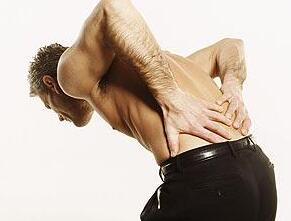 腰痛怎么办？6个简易动作”动”走腰痛