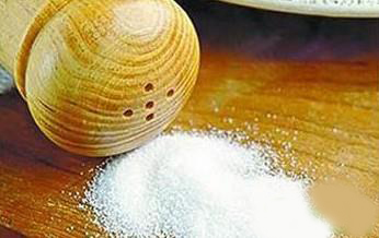 盐的功效与作用_盐的食用宜忌_盐的美容_细盐亮肤_树脂再生