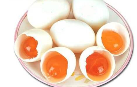 咸蛋的功效与作用_咸蛋的适合体质_咸蛋的食用禁忌