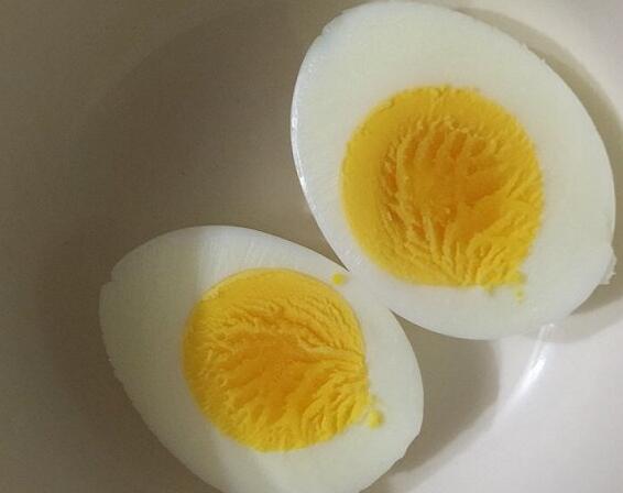 煮鸡蛋时间长影响铁吸收