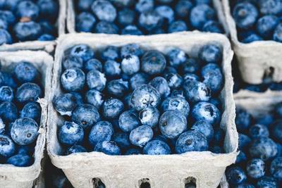 糖尿病吃蓝莓多少合适 糖尿病人吃草莓有什么好处