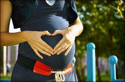 8个月长妊娠纹怎么办 出现妊娠纹的原因是什么