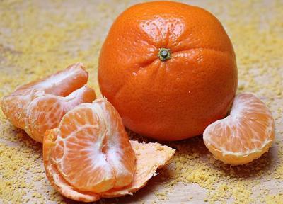 脸上过敏能吃橘子嘛 过敏要注意什么