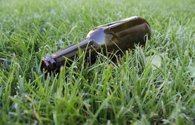 酒精中毒死亡的法律 劝酒人应承担的法律责任