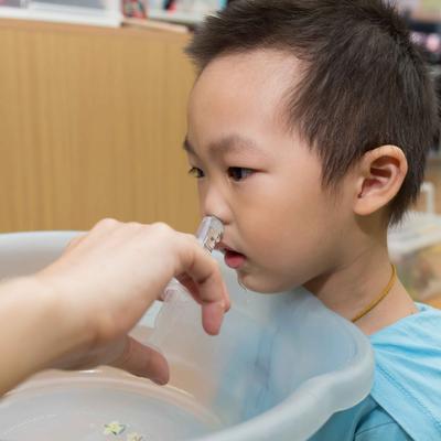 宝宝鼻塞咳嗽有痰 孩子鼻塞咳嗽有痰可以怎样解决