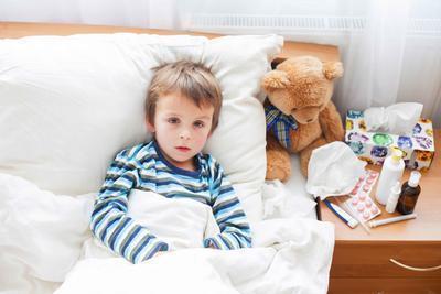 小孩伤风感冒怎么办 小孩伤风感冒有什么症状发生
