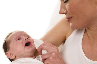 三个月大宝宝感冒咳嗽怎么办啊 宝宝感冒咳嗽的原因