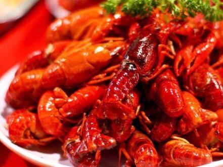 胆固醇高能吃小龙虾吗 胆固醇高是哪些原因呀