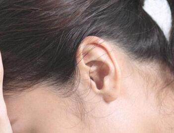 耳鸣疾病的症状表现主要是什么