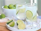 教你柠檬水减肥正确方法