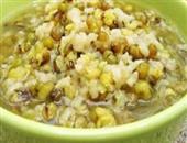 绿豆水煮十分钟最解暑 3类人不适合喝