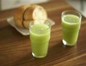 鲜美果蔬汁 产后喝出好身材