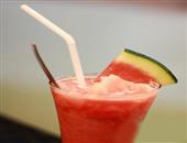 西瓜是清熱解暑的盛夏佳果