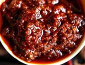 香辣酱能和羊肉一起吃吗_香辣酱和羊肉能一起吃吗/同吃