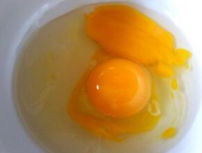 溏心鸡蛋伤身体 危害健康要避免