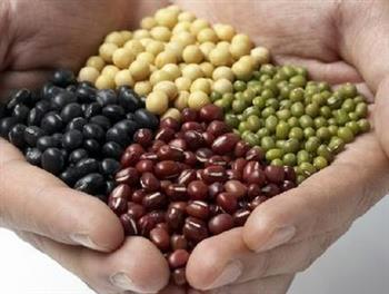 少吃甜食 预防痤疮从饮食调整开始 少吃甜食 预防痤疮从饮食调整开始