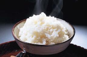 米饭如何吃才健康 教你4方法