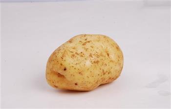 土豆营养虽高 但发芽不能吃