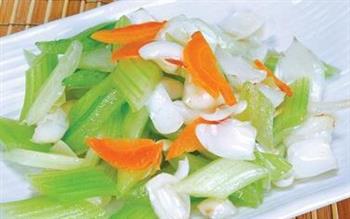 炖猪蹄加点醋  营养价值翻倍