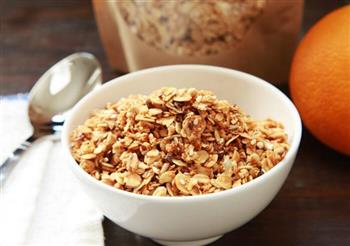 餐桌上常见的十二种降脂食物 餐桌上常见的十二种降脂食物