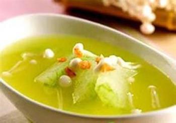 美白祛斑不妨选择吃这些